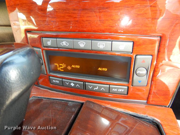 image for item DG4766 2005 Cadillac XLR convertible