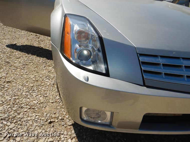 image for item DG4766 2005 Cadillac XLR convertible