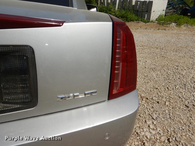 image for item DG4766 2005 Cadillac XLR convertible