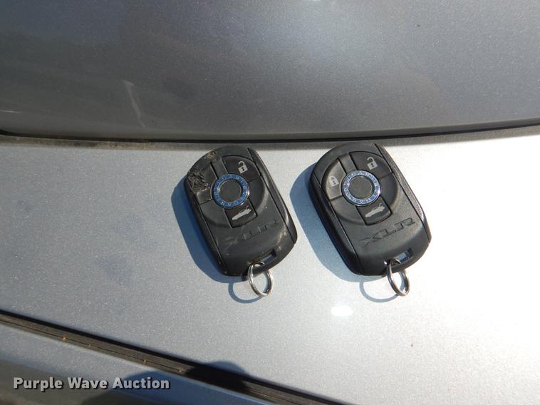 image for item DG4766 2005 Cadillac XLR convertible