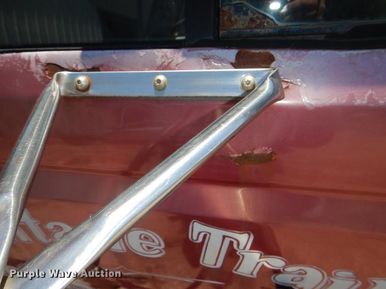 image for item DG4767 1990 Ford F350 XLT Lariat tow truck