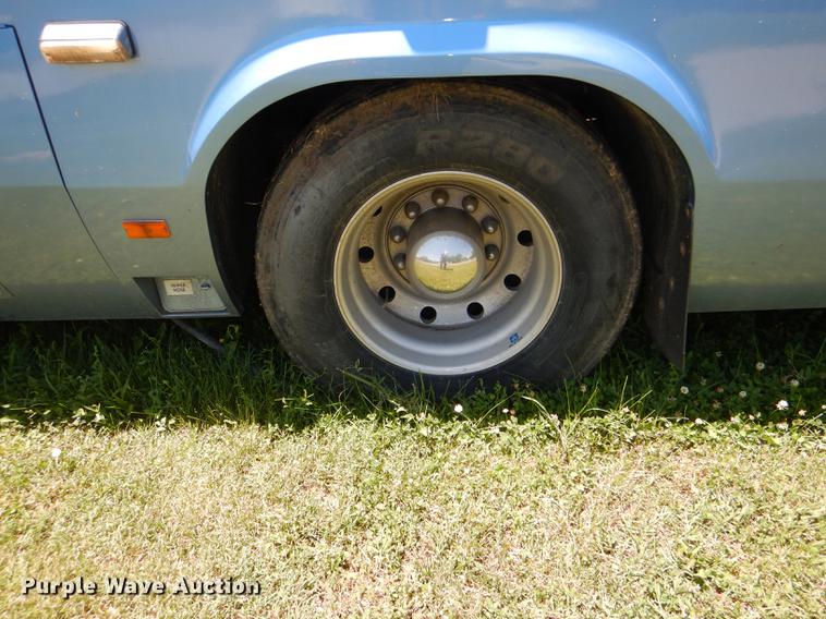 image for item DG4768 1997 Monaco Monocoque Roadmaster R-350E Executive RV