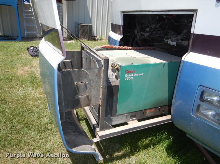 image for item DG4768 1997 Monaco Monocoque Roadmaster R-350E Executive RV