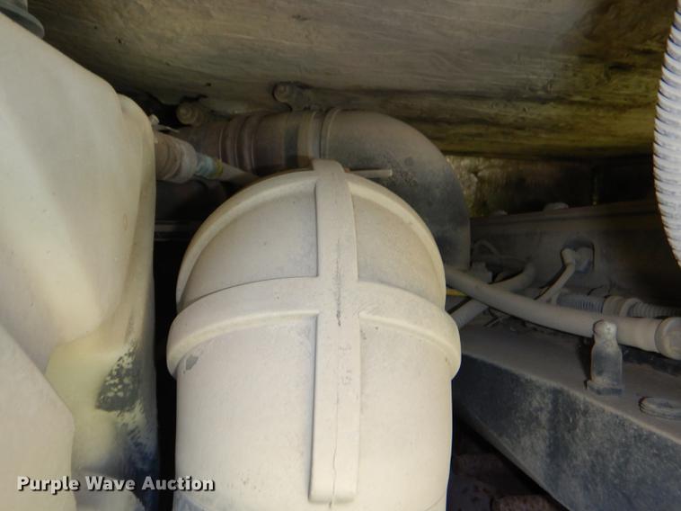 image for item DG4768 1997 Monaco Monocoque Roadmaster R-350E Executive RV