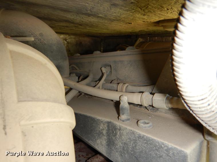 image for item DG4768 1997 Monaco Monocoque Roadmaster R-350E Executive RV