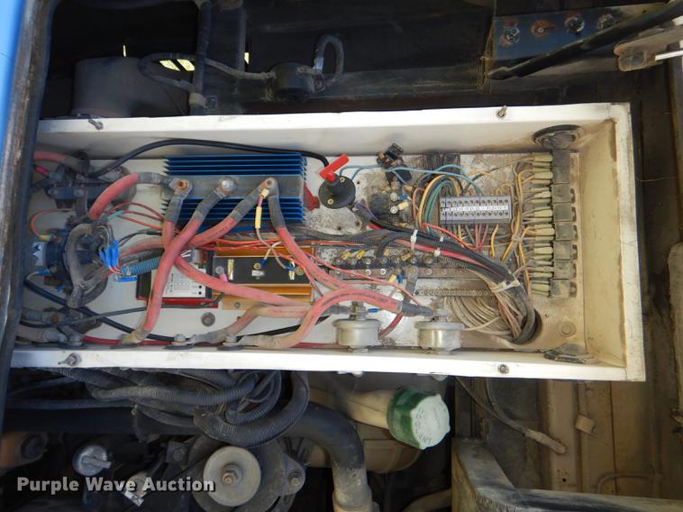 image for item DG4768 1997 Monaco Monocoque Roadmaster R-350E Executive RV