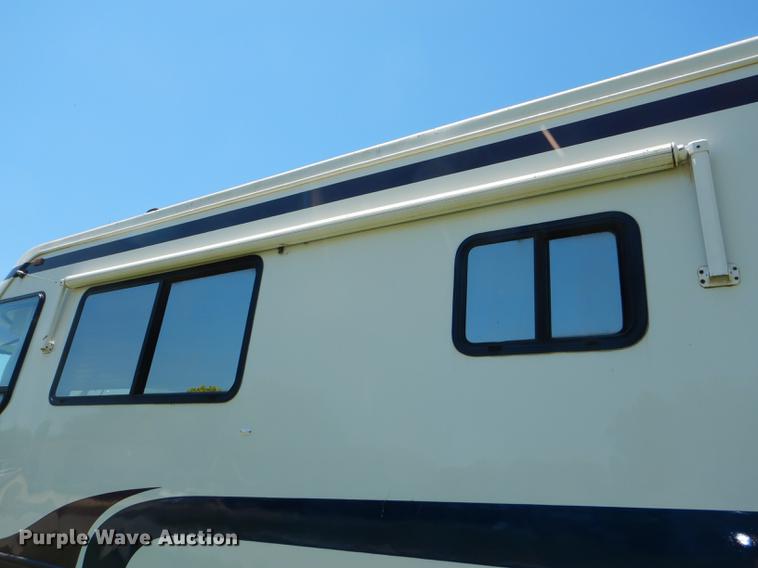 image for item DG4768 1997 Monaco Monocoque Roadmaster R-350E Executive RV