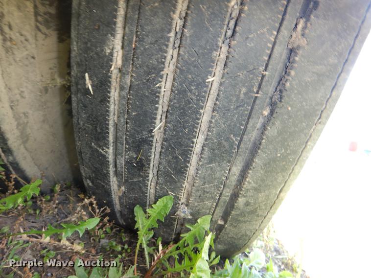 image for item DG4768 1997 Monaco Monocoque Roadmaster R-350E Executive RV