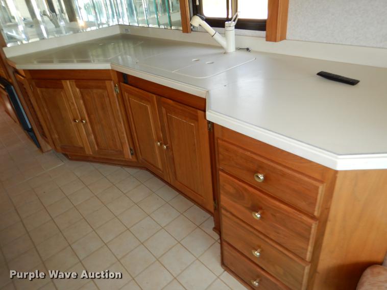 image for item DG4768 1997 Monaco Monocoque Roadmaster R-350E Executive RV