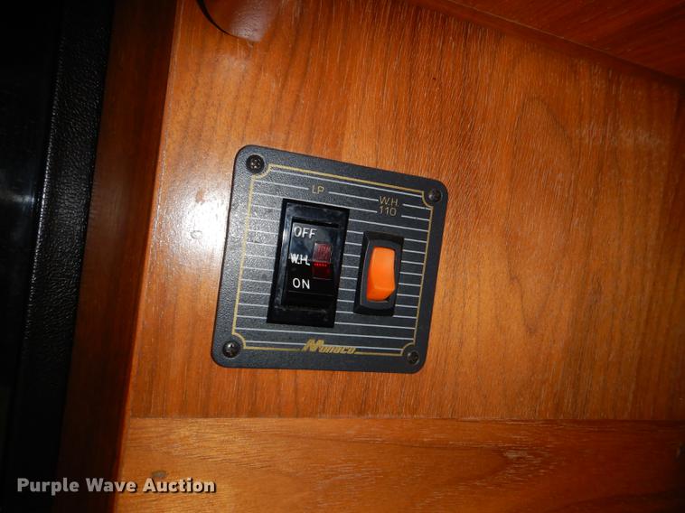 image for item DG4768 1997 Monaco Monocoque Roadmaster R-350E Executive RV