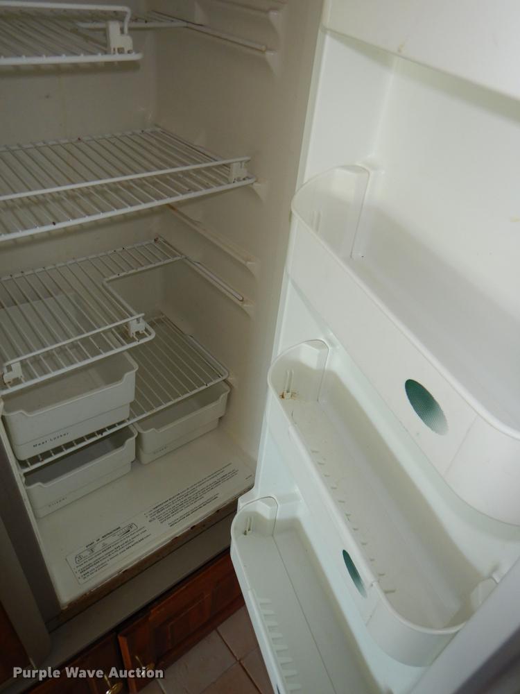 image for item DG4768 1997 Monaco Monocoque Roadmaster R-350E Executive RV