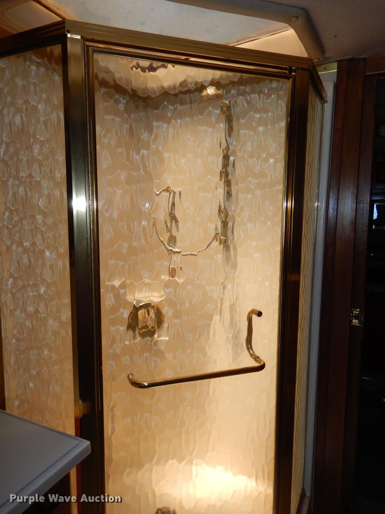 image for item DG4768 1997 Monaco Monocoque Roadmaster R-350E Executive RV