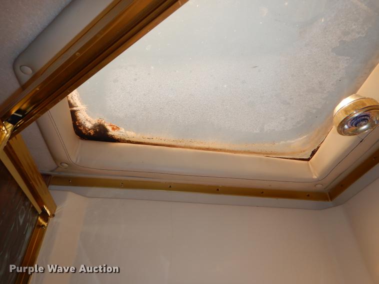 image for item DG4768 1997 Monaco Monocoque Roadmaster R-350E Executive RV