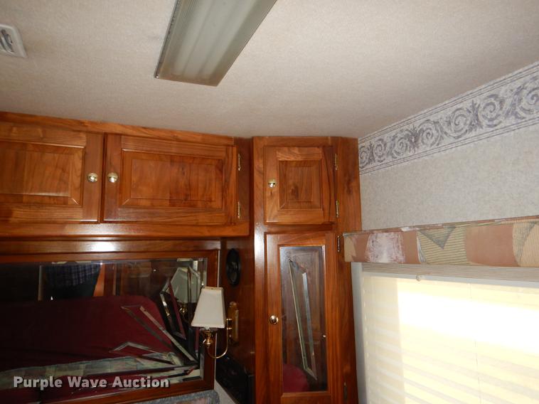 image for item DG4768 1997 Monaco Monocoque Roadmaster R-350E Executive RV