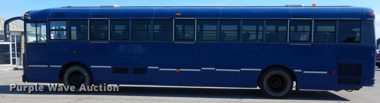 image for item DG5807 2002 Thomas Built Saf-T-Liner MVP ER school bus