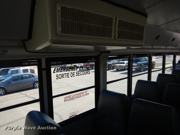 image for item DG5807 2002 Thomas Built Saf-T-Liner MVP ER school bus