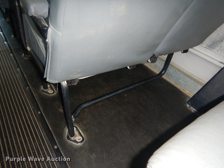 image for item DG5807 2002 Thomas Built Saf-T-Liner MVP ER school bus