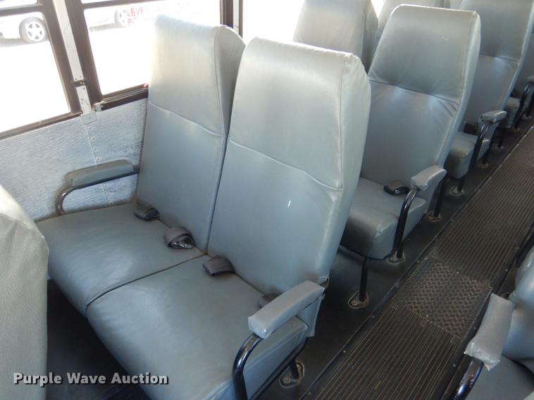 image for item DG5807 2002 Thomas Built Saf-T-Liner MVP ER school bus