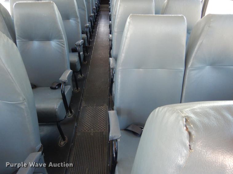 image for item DG5807 2002 Thomas Built Saf-T-Liner MVP ER school bus