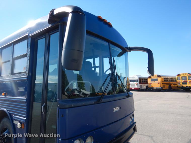 image for item DG5807 2002 Thomas Built Saf-T-Liner MVP ER school bus