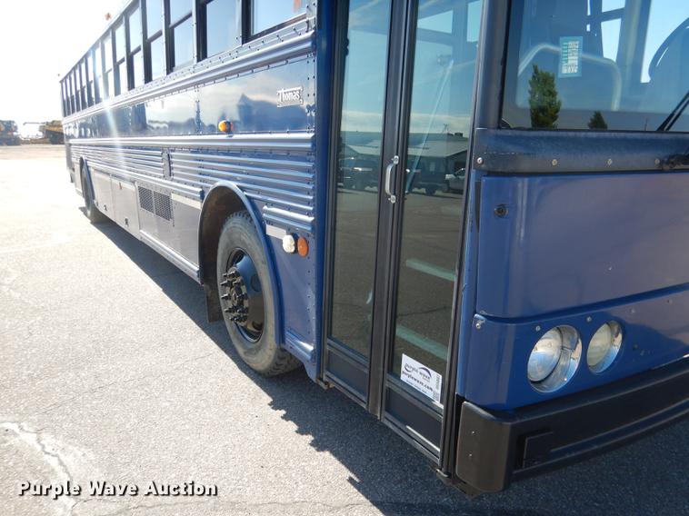 image for item DG5807 2002 Thomas Built Saf-T-Liner MVP ER school bus