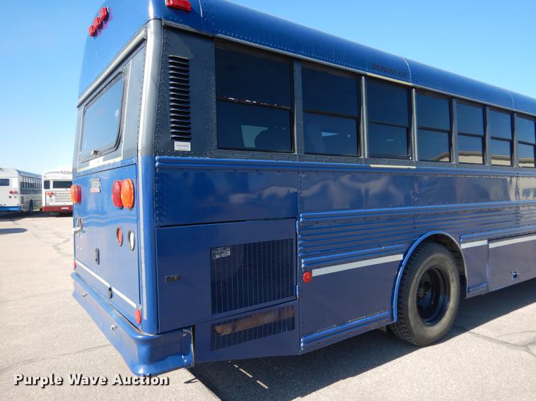 image for item DG5807 2002 Thomas Built Saf-T-Liner MVP ER school bus