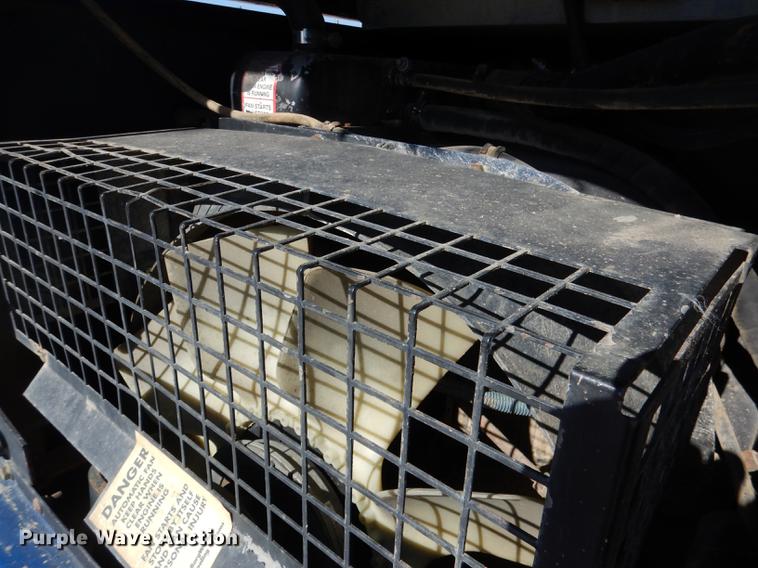 image for item DG5807 2002 Thomas Built Saf-T-Liner MVP ER school bus