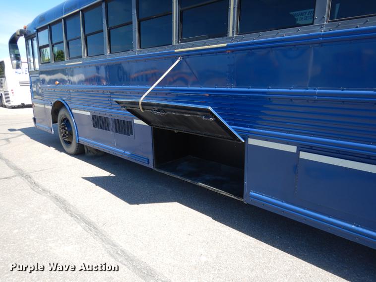 image for item DG5807 2002 Thomas Built Saf-T-Liner MVP ER school bus