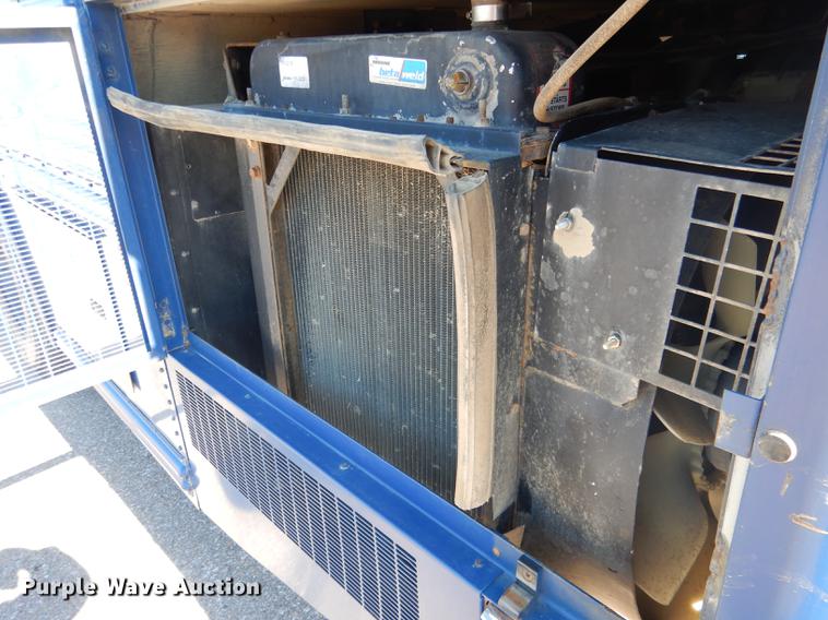 image for item DG5807 2002 Thomas Built Saf-T-Liner MVP ER school bus