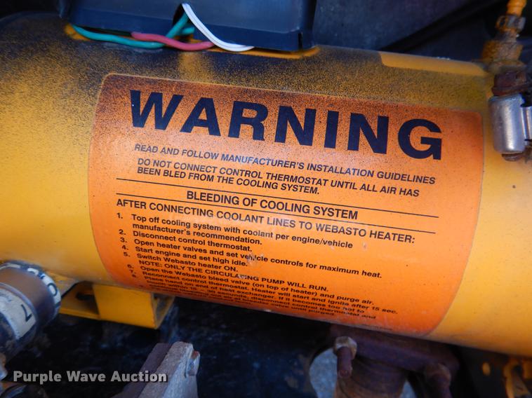 image for item DG5807 2002 Thomas Built Saf-T-Liner MVP ER school bus