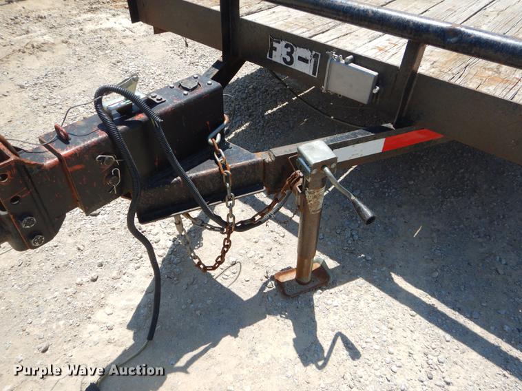 image for item ED9283 2001 Doolittle utility trailer