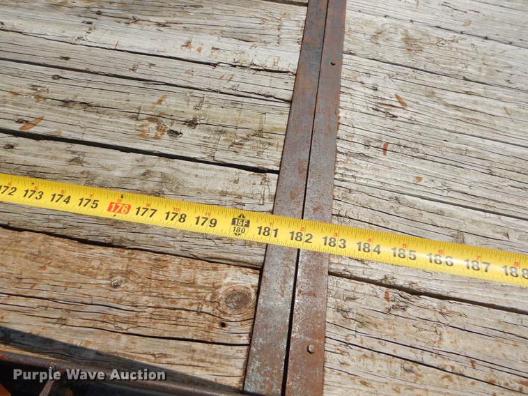 image for item ED9283 2001 Doolittle utility trailer