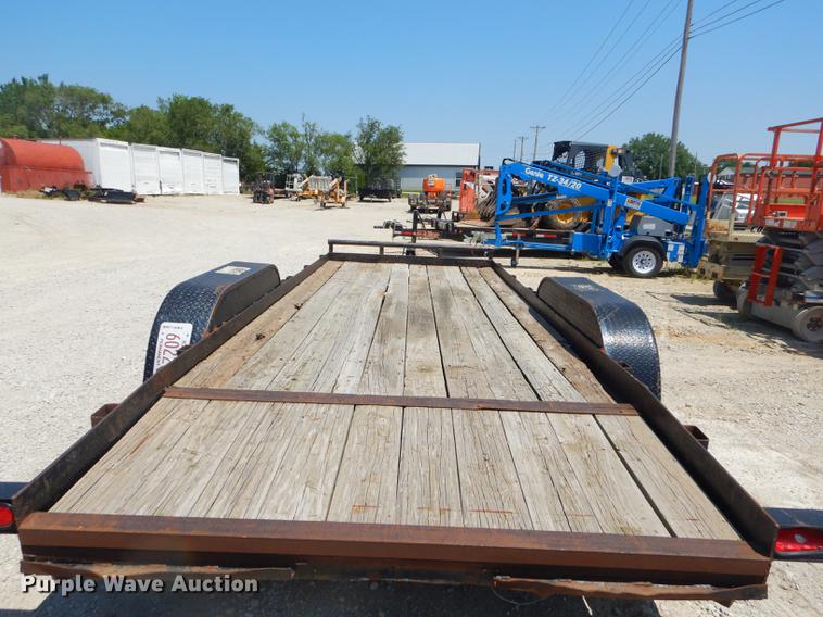 image for item ED9283 2001 Doolittle utility trailer