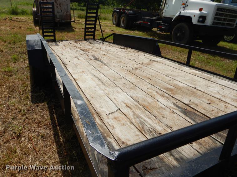 image for item ED9286 2001 Starlite utility trailer