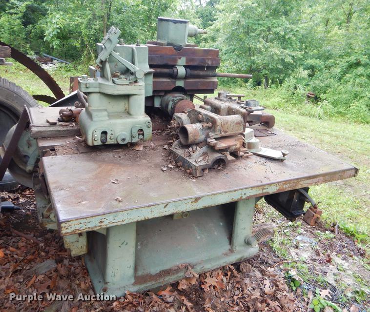 Mattison 207 rip saw in Neosho, MO | Item ED9298 sold | Purple Wave