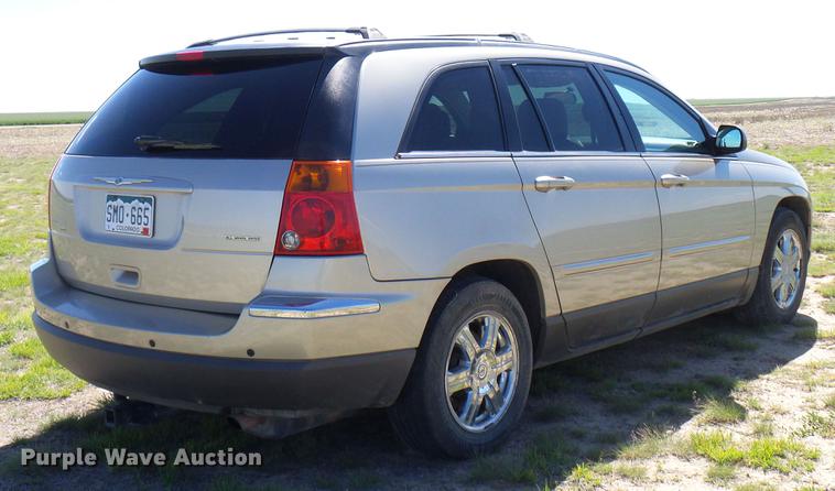 image for item EO9835 2005 Chrysler Pacifica Touring SUV