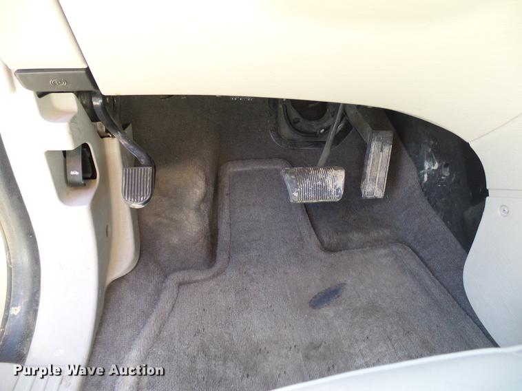 image for item EO9835 2005 Chrysler Pacifica Touring SUV