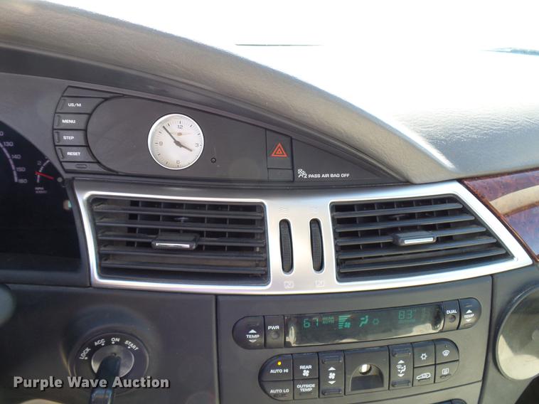 image for item EO9835 2005 Chrysler Pacifica Touring SUV