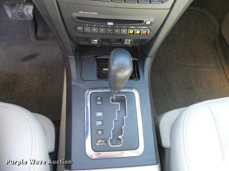 image for item EO9835 2005 Chrysler Pacifica Touring SUV