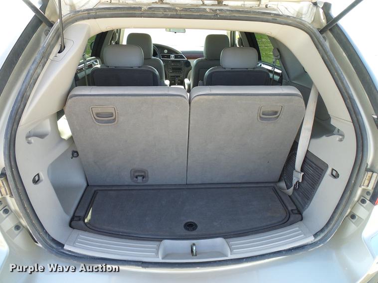 image for item EO9835 2005 Chrysler Pacifica Touring SUV