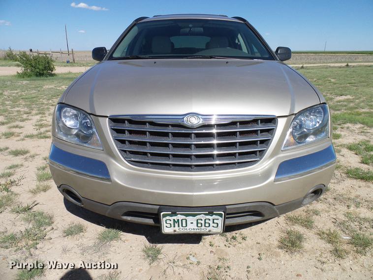 image for item EO9835 2005 Chrysler Pacifica Touring SUV