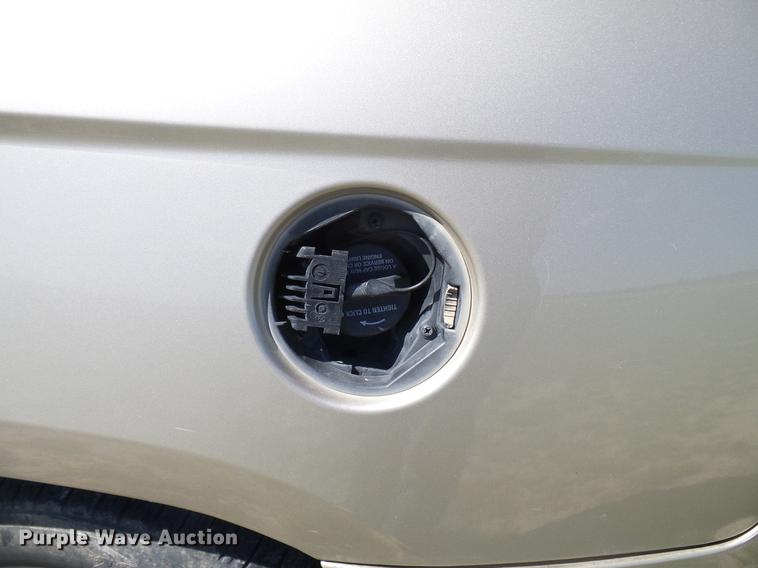 image for item EO9835 2005 Chrysler Pacifica Touring SUV