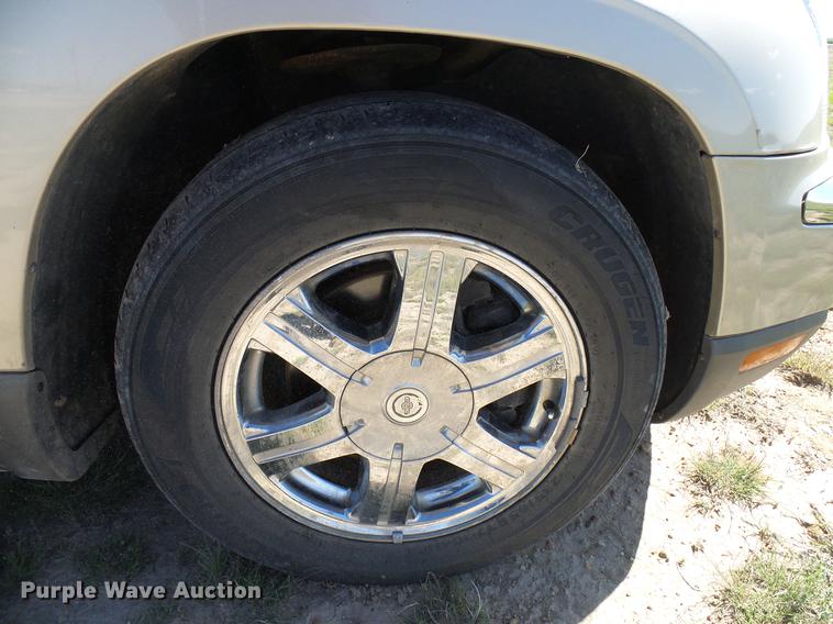 image for item EO9835 2005 Chrysler Pacifica Touring SUV