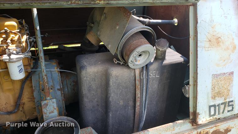 image for item EU9753 Gardner Denver D175 air compressor