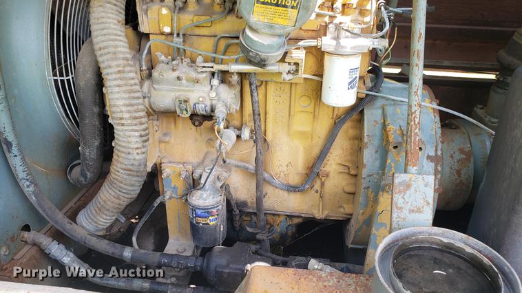 image for item EU9753 Gardner Denver D175 air compressor