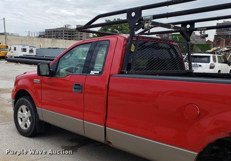 image for item EU9770 2004 Ford F150 pickup truck