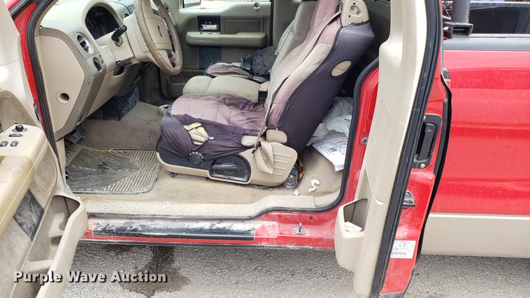 image for item EU9770 2004 Ford F150 pickup truck