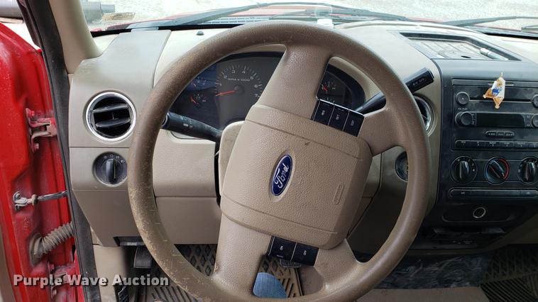 image for item EU9770 2004 Ford F150 pickup truck