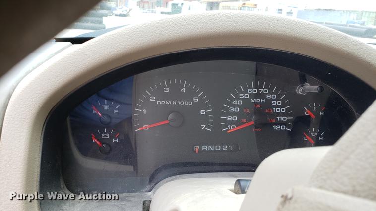 image for item EU9770 2004 Ford F150 pickup truck