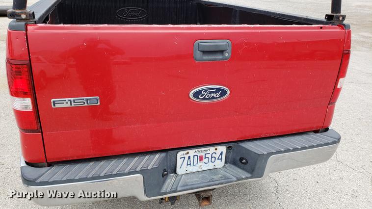image for item EU9770 2004 Ford F150 pickup truck